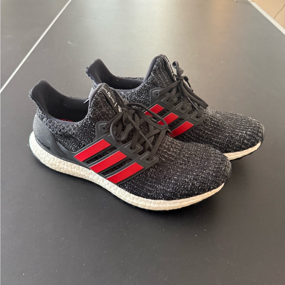 Adidas UltraBoost 4.0 Size 9.5